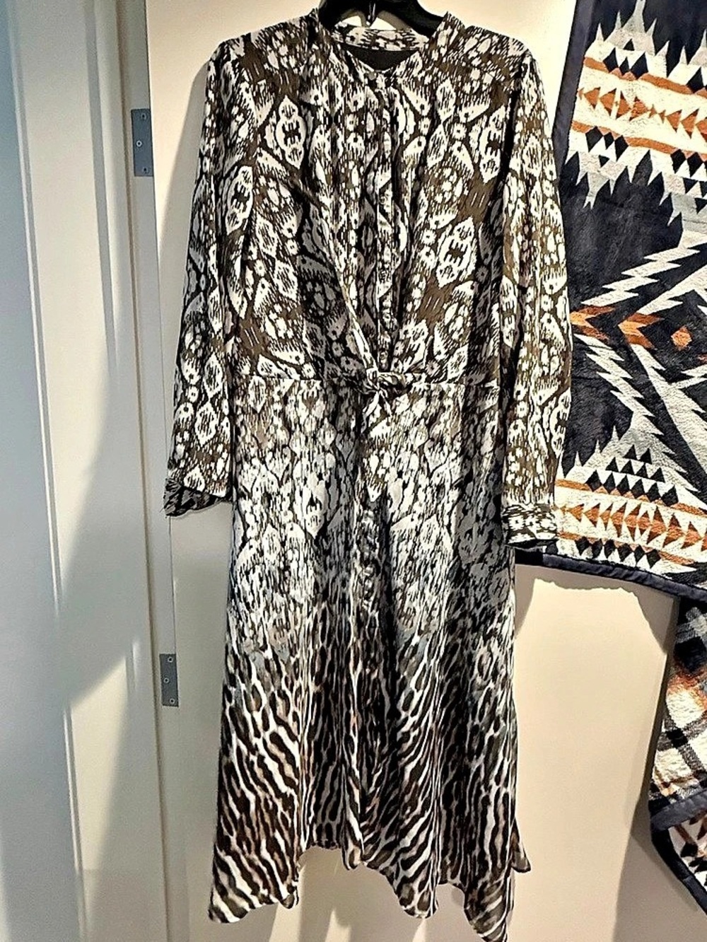 DONNA RICCO Animal Print Maxi Dress in Black & White Size 12 Like New